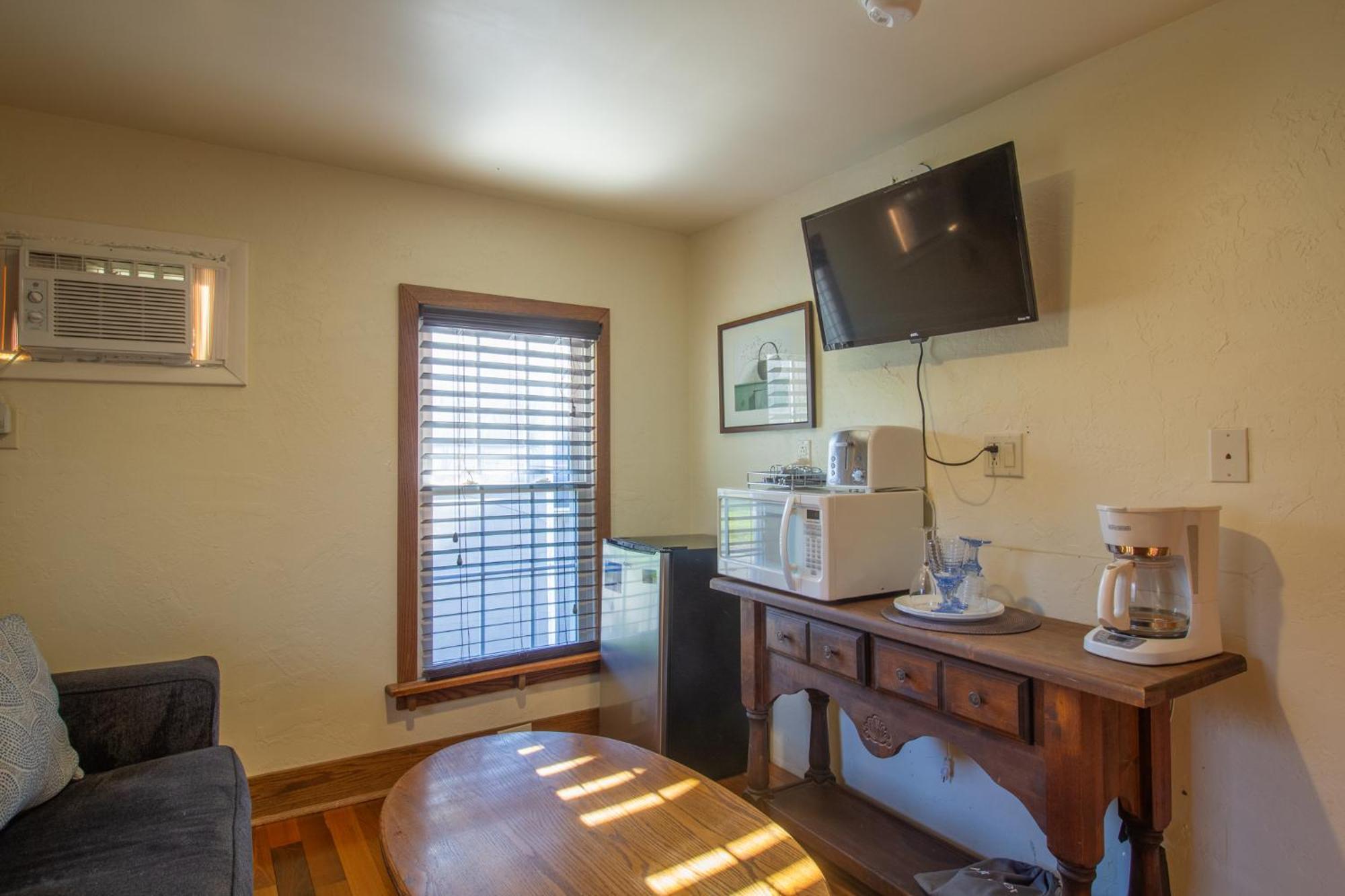 Stay In Ohiopyle Near Gap Trail, Restaurants, & The Fallls Exterior photo
