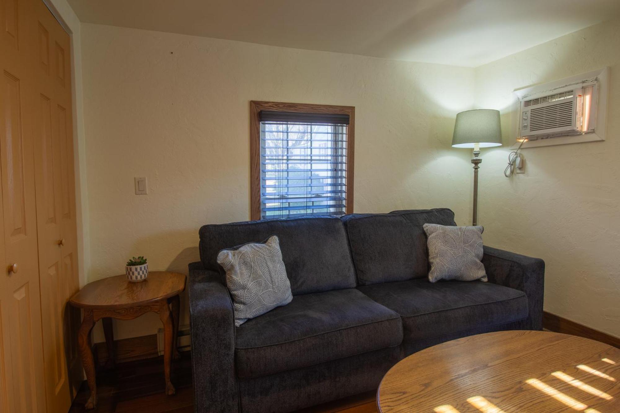 Stay In Ohiopyle Near Gap Trail, Restaurants, & The Fallls Exterior photo